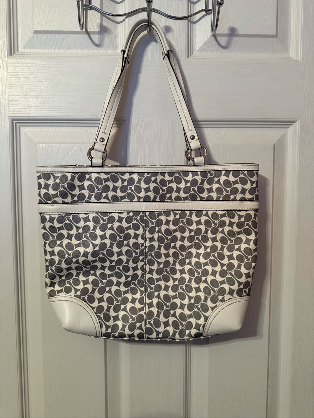 Coach Tote Bag in White, Gray & Pink - Picture 3 of 5